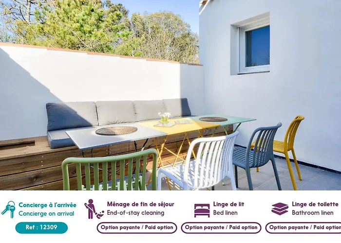 Belle Maison Pour 8 - 350m De La - Terrasse Hébergement de vacances *